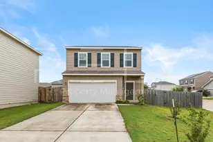 518 Woodpecker Run, Jarrell, TX 76537 - Photo 2