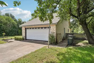 1100 Riverbend Dr, Georgetown, TX 78628 - Photo 2