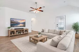 516 Hot Spring Valley, Buda, TX 78610 - Photo 16