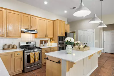 124 Cold Springs Drive, Georgetown, TX 78633 - Photo 8