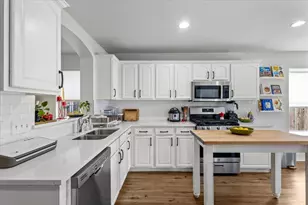 1125 Vincent Pl, Pflugerville, TX 78660 - Photo 1