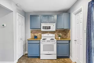 842 Banister Ln, Austin, TX 78704 - Photo 18
