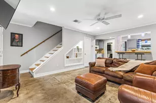 842 Banister Ln, Austin, TX 78704 - Photo 8