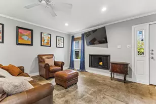 842 Banister Ln, Austin, TX 78704 - Photo 6