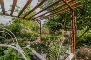 4608 Wally Ave, Austin, TX 78721 - Photo 32