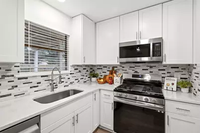 12906 Quinn Trail, Austin, TX 78727 - Photo 14