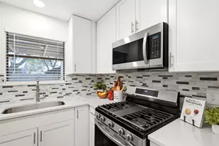 12906 Quinn Trail, Austin, TX 78727 - Photo 10