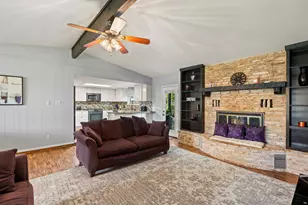 130 Hy Rd, Buda, TX 78610 - Photo 8