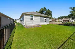 120 Crossbar St, Georgetown, TX 78633 - Photo 32