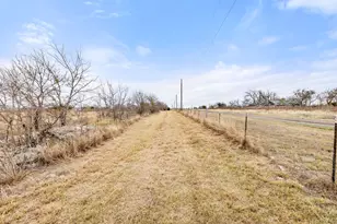 20646 Cameron Rd, Coupland, TX 78615 - Photo 24