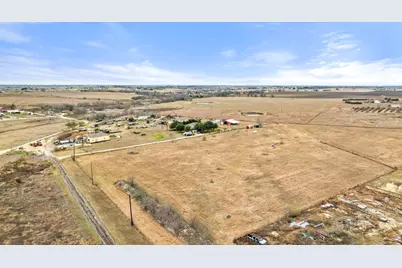 20646 Cameron Road, Coupland, TX 78615 - Photo 6