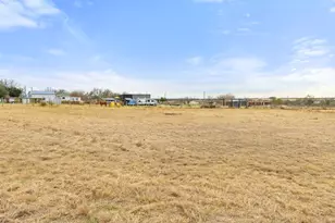 20646 Cameron Rd, Coupland, TX 78615 - Photo 14