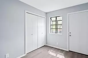 302 Hedgewood Dr, Georgetown, TX 78628 - Photo 10