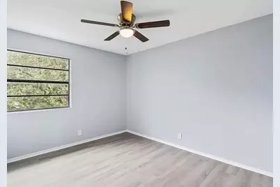 302 Hedgewood Drive, Georgetown, TX 78628 - Photo 10