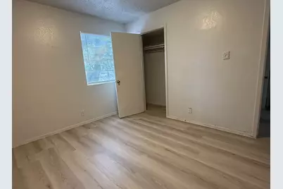 302 Hedgewood Drive, Georgetown, TX 78628 - Photo 20