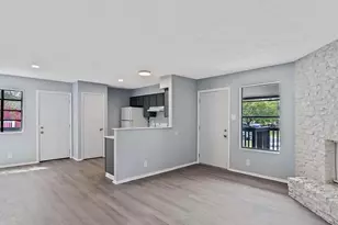 302 Hedgewood Dr, Georgetown, TX 78628 - Photo 6