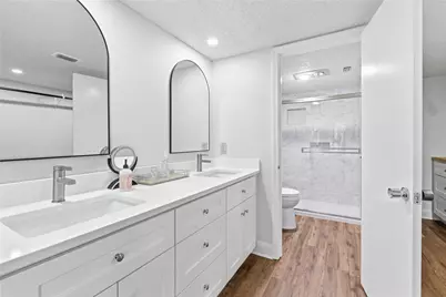 113 World Of Tennis Square, Lakeway, TX 78738 - Photo 18