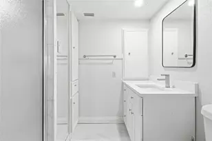 113 World of Tennis Sq, Lakeway, TX 78738 - Photo 22