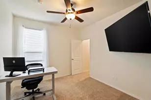 1004 Grand Teton Trail, Taylor, TX 76574 - Photo 14