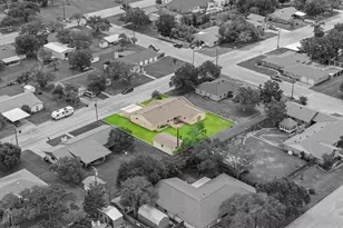 487 Edgewood Ave, Giddings, TX 78942 - Photo 26