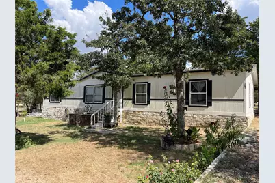 103 Azalea Avenue, Elgin, TX 78621 - Photo 16