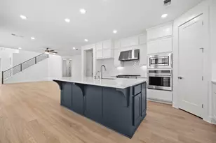 616 High Smt Dr, Georgetown, TX 78628 - Photo 2