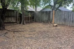 11429 Ptarmigan Dr, Austin, TX 78758 - Photo 2