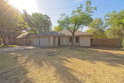 914 Garden Meadow Drive, Georgetown, TX 78628 - Photo 2