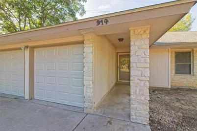 914 Garden Meadow Drive, Georgetown, TX 78628 - Photo 4