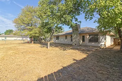 914 Garden Meadow Drive, Georgetown, TX 78628 - Photo 26