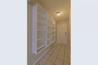 914 Garden Meadow Drive, Georgetown, TX 78628 - Photo 6