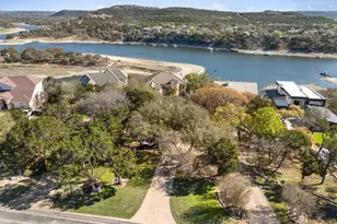 17912 Crystal Cove, Jonestown, TX 78645 - Photo 8