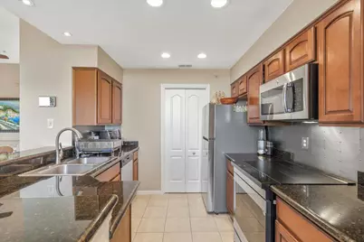 6000 Shepherd Mountain Cove #618, Austin, TX 78730 - Photo 4