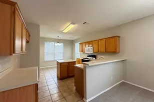 544 Hogan, Kyle, TX 78640 - Photo 10