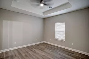 121 S Kanaio Dr, Bastrop, TX 78602 - Photo 30