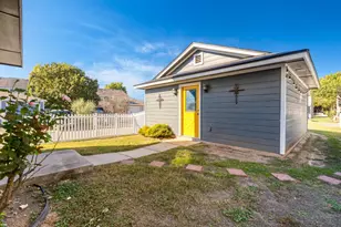 284 Michaelis Rd, Kyle, TX 78640 - Photo 18