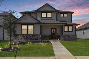 105 Hackberry Branch Dr, Hutto, TX 78634 - Photo 2