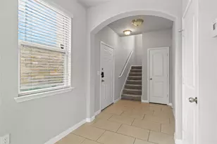 1001 Zodiac Ln, Round Rock, TX 78665 - Photo 6