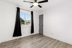 6607 Starstreak Dr, Austin, TX 78745 - Photo 12