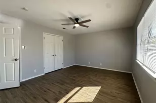 5724 Signal Point, Austin, TX 78724 - Photo 14