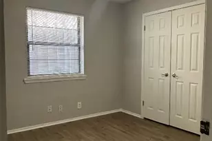 5724 Signal Point, Austin, TX 78724 - Photo 10