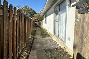 5724 Signal Point, Austin, TX 78724 - Photo 16