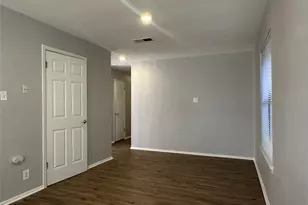 5724 Signal Point, Austin, TX 78724 - Photo 8