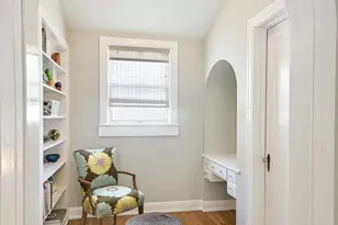 204 W 32nd St, Austin, TX 78705 - Photo 18
