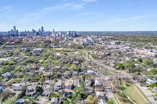 204 W 32nd St, Austin, TX 78705 - Photo 38