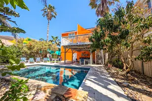 129 E Saturn Ln, South Padre Island, TX 78597 - Photo 14