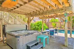 129 E Saturn Ln, South Padre Island, TX 78597 - Photo 12