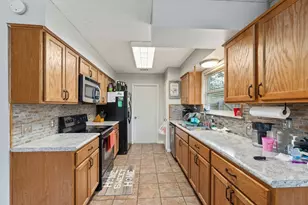 504 Buffalo Pass, Round Rock, TX 78681 - Photo 8