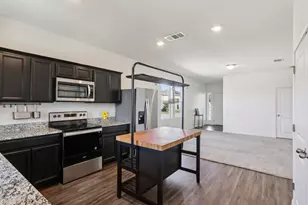 19420 Cloudy Bay Dr, Pflugerville, TX 78660 - Photo 16