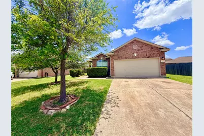 516 W South Street, Leander, TX 78641 - Photo 1